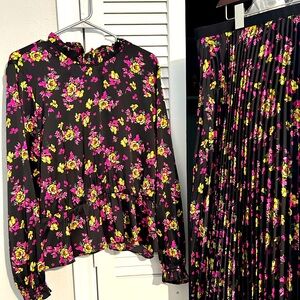 Peplum Silk blouse w/pleated skirt